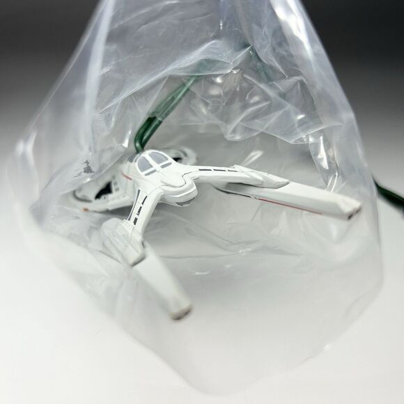 Hallmark Star Trek First Contact U.S.S. Enterprise NCC -1701-E 1998 Ornament - Picture 6 of 14